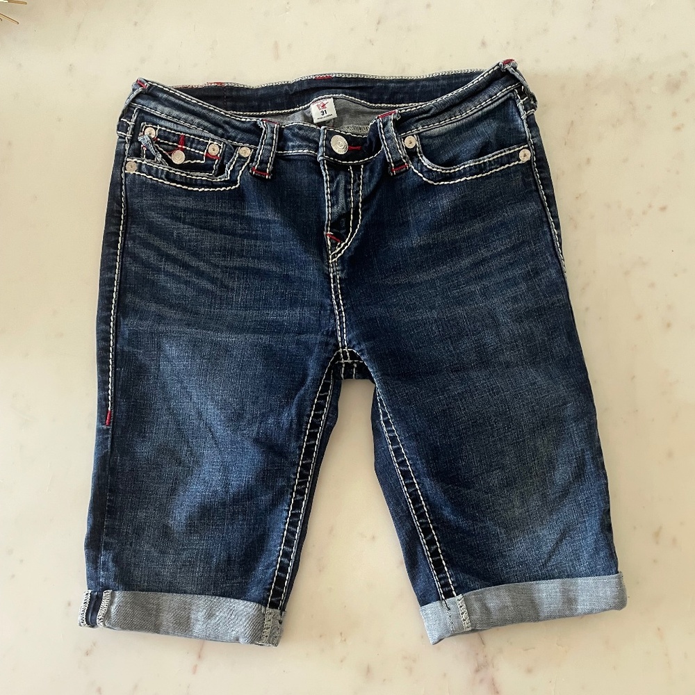 True Religion Knee Length Premium Denim Short Size 31